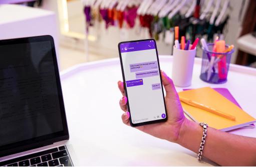 Turn foot traffic into customers with a tap or a scan.